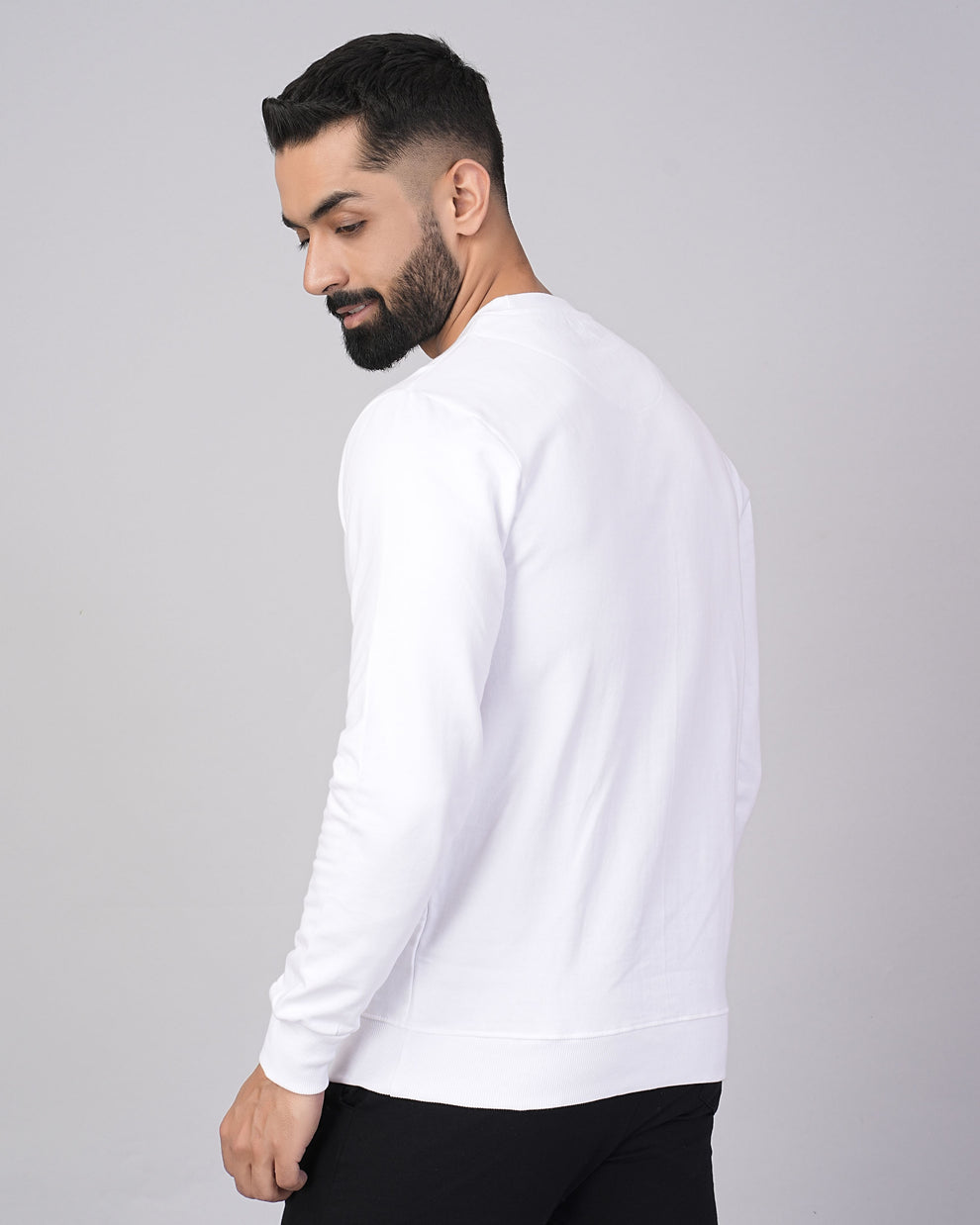 PLAIN WHITE MEN REGULAR FIT CASUAL SWEATSHIRT