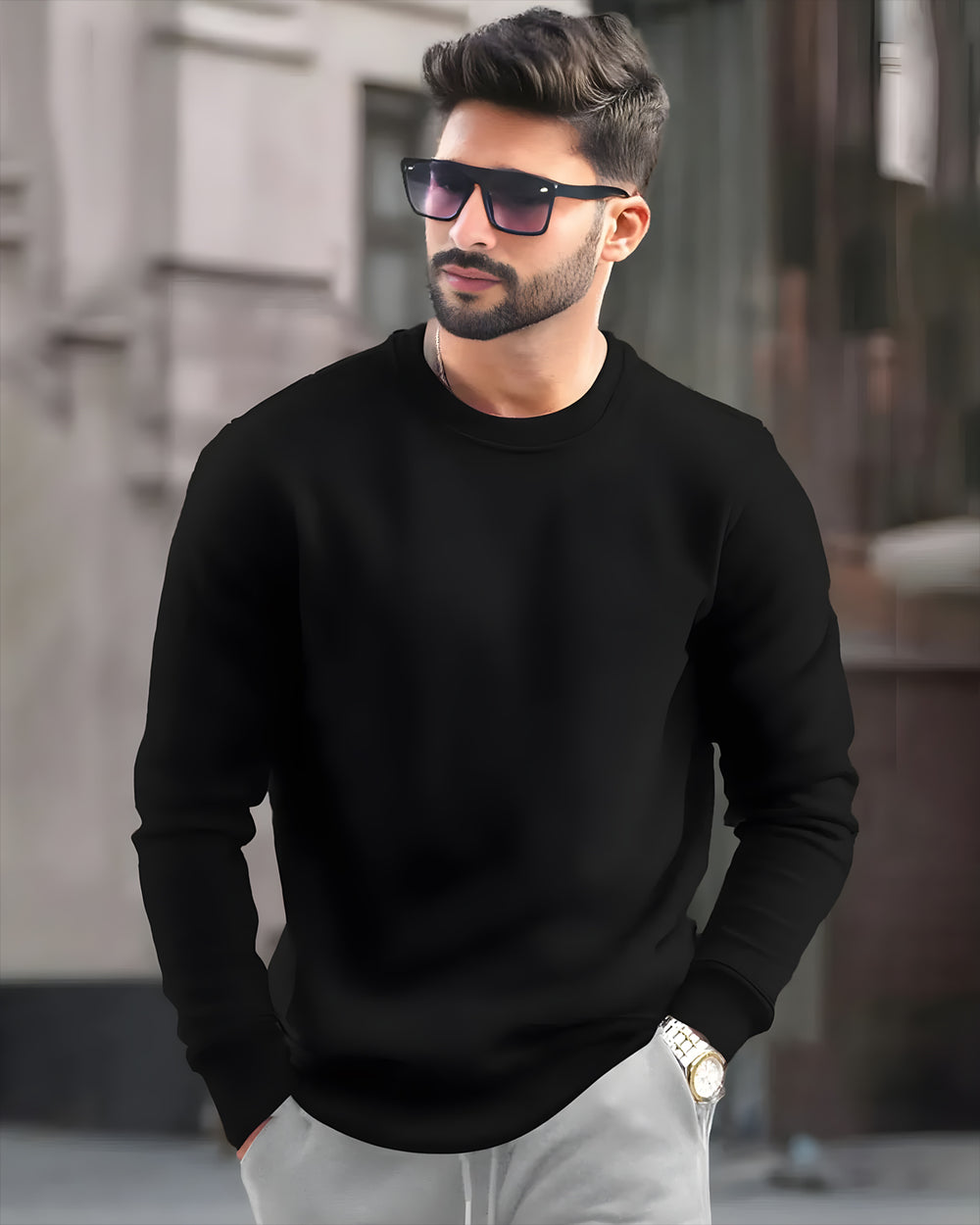 PLAIN BLACK MEN REGULAR FIT CASUAL SWEATSHIRT